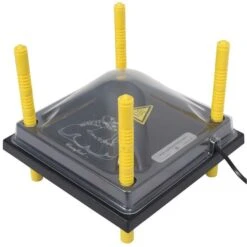 Couvercle De Protection PET Panneau Chauffant Pour Poussin Comfort 25x25cm - Olba 6 Couvercle De Protection PET Panneau Chauffant Pour Poussin Comfort 25x25cm - Olba -Volaille Magasin capot de protection pour panneaux chauffants 25x25cm