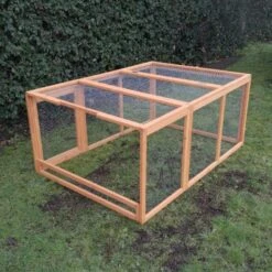 Parc Grillagé Pour Poulailler Farmer L Et XL Bois FSC 13 Parc Grillagé Pour Poulailler Farmer L Et XL Bois FSC -Volaille Magasin extension poulailler farmer bois fsc arriere