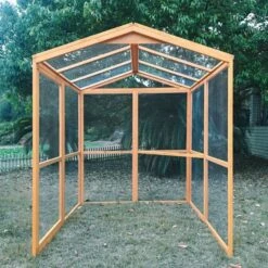 Grand Parc Grillagé Pour Poulailler Vorwerk -Volaille Magasin extension poulailler vorwerk et gournay vue interieur