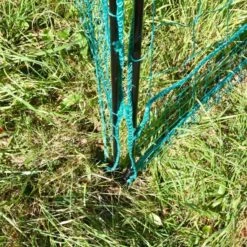 Filet Poule Grande Hauteur Double Pointe 25m X 1,26m - Zen Farm -Volaille Magasin filet poule zen farm 126cm 15m detail pied ressort porte fermee 1