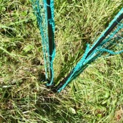 Filet Poule Grande Hauteur Double Pointe 50m X 1,26m - Zen Farm -Volaille Magasin filet poule zen farm 126cm 15m detail pied ressort porte ouverte 2