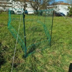 Filet Poule Grande Hauteur Double Pointe 25m X 1,26m - Zen Farm -Volaille Magasin filet poule zen farm 126cm 15m porte fermee exterieur 1
