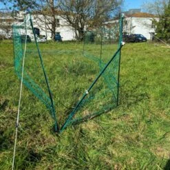 Filet Poule Grande Hauteur Double Pointe 25m X 1,26m - Zen Farm -Volaille Magasin filet poule zen farm 126cm 15m porte ouverte exterieur 1