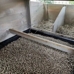 Litière Végétale Poule Émietté De Paille BIO 4Kg - Gasco -Volaille Magasin litiere vegetale pour poule emiette de paille gasco dans poulailler 19001 30 1