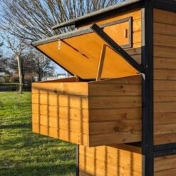 Pondoir Pour Poulailler Vorwerk Toit Noir