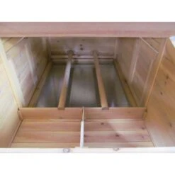 Poulailler Bantam XL 2 à 4 Poules Toit Shingle Avec Extension Parc Grillagé -Volaille Magasin poulailler bantam xl shingle noir vue interieur 1