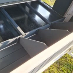 Poulailler Deluxe Bleu Toit Shingle Gris 10 à 12 Poules -Volaille Magasin poulailler deluxe 12 poules bleu zoom pondoirs