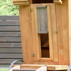 Poulailler Roulotte Toit Tôle 6 à 10 Poules Mobile -Volaille Magasin poulailler roulotte details porte fermee