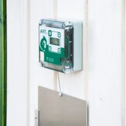 Portier électronique Poulailler Toutes Options à Piles VSE - AXT Electronic 7 Portier électronique Poulailler Toutes Options à Piles VSE - AXT Electronic -Volaille Magasin vse portier automatique a piles toutes options axt installe
